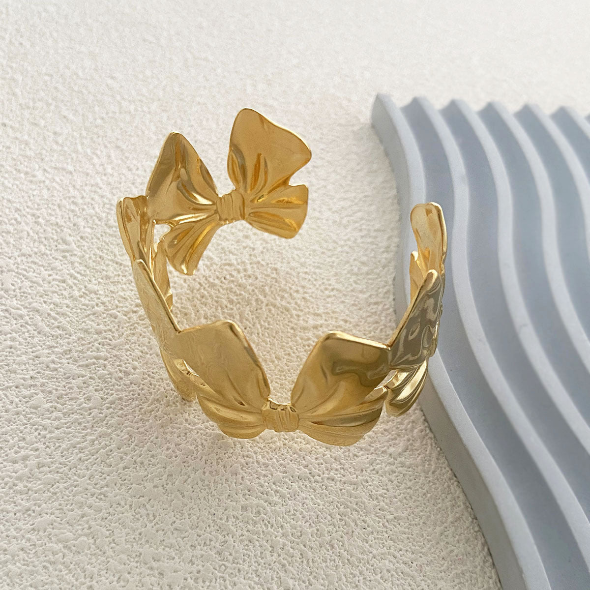 Romantic Bracelet for Special Moments