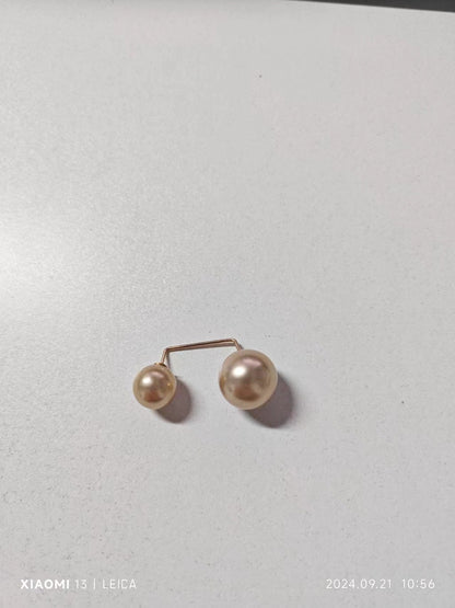 Delicate Artisan Pearl Piece