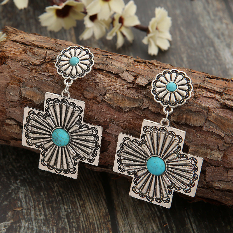 Elegant Earring for Every Occasion