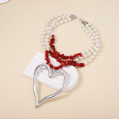 Beautiful Pearl Necklace with Unique Style
