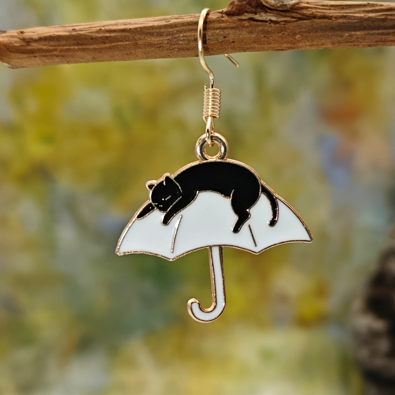 Romantic Earring for Special Moments
