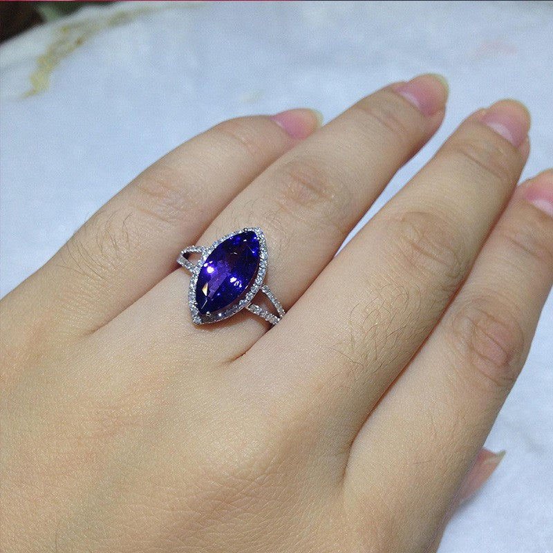 Beautiful Ring with Unique Style