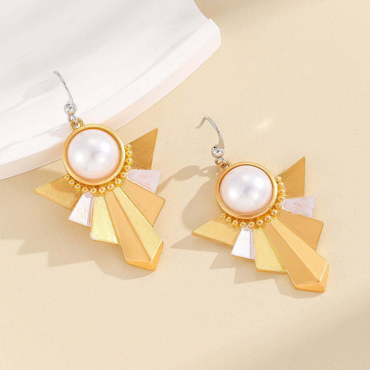 Stunning Pearl Earring for Daily Wear
