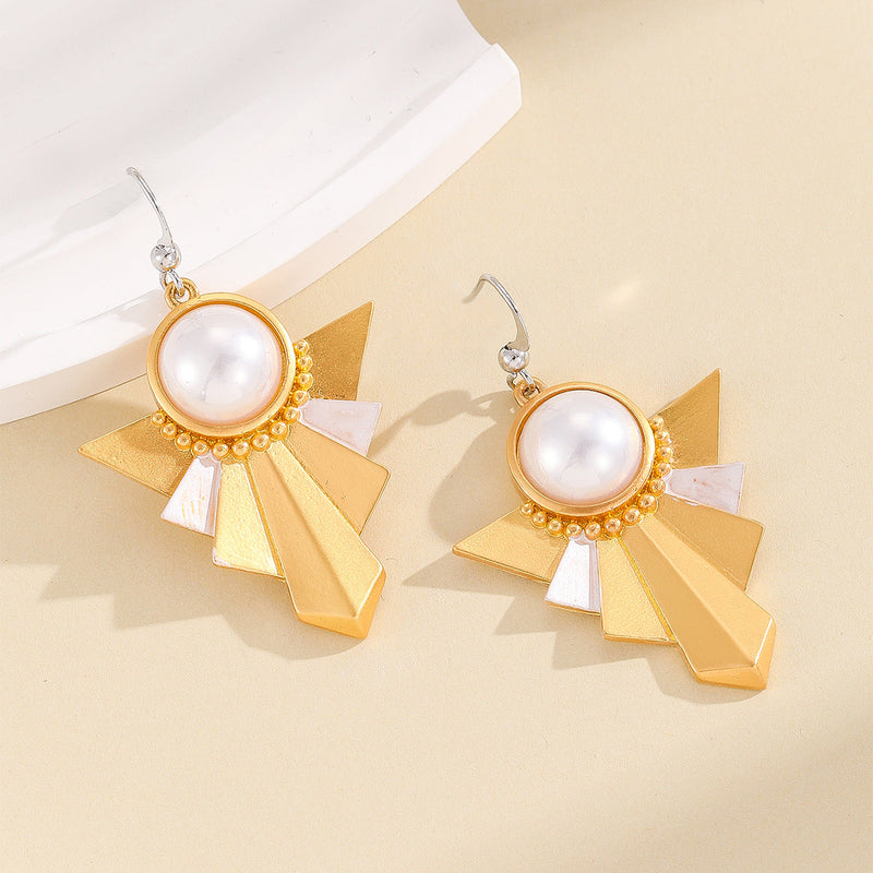Stunning Pearl Earring for Daily Wear