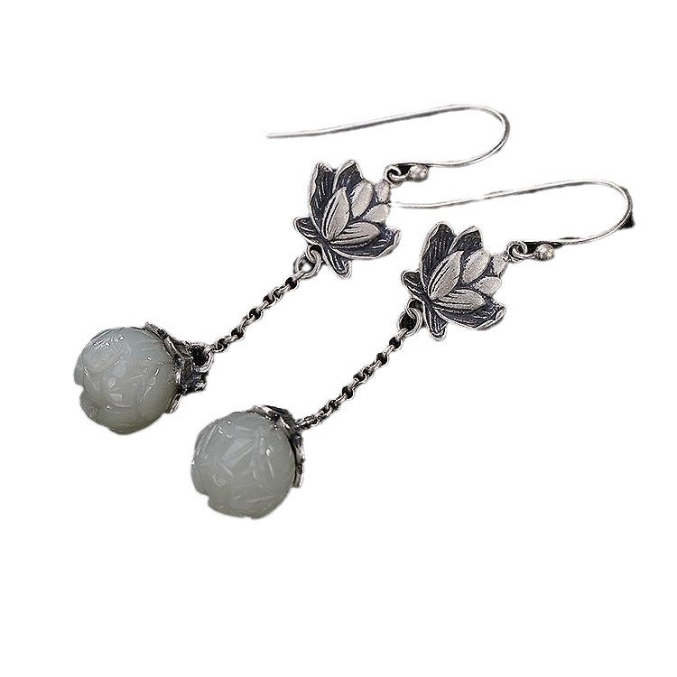 Elegant Silver Earring for Every Occasion