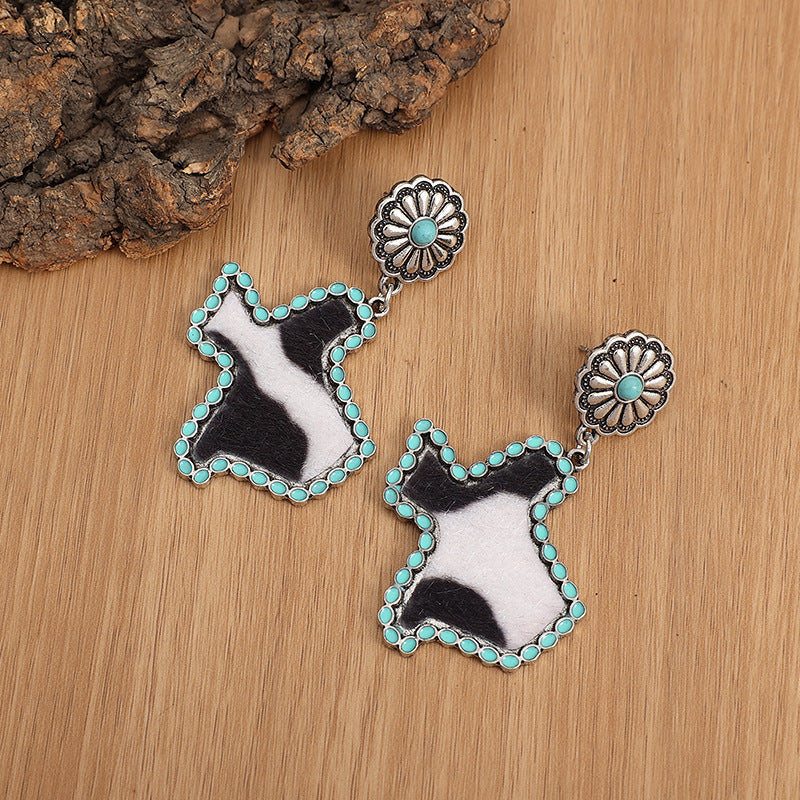 Charming Earring for Any Occasion