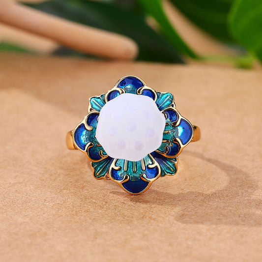 Charming Silver Ring for Any Occasion