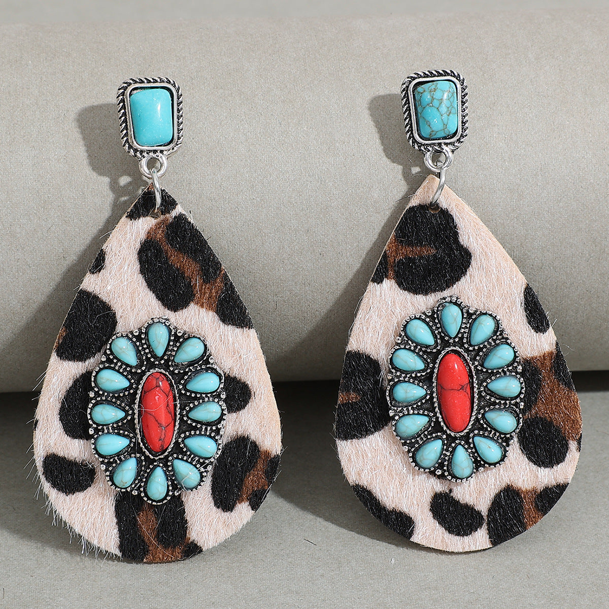 Vintage Handmade Earring