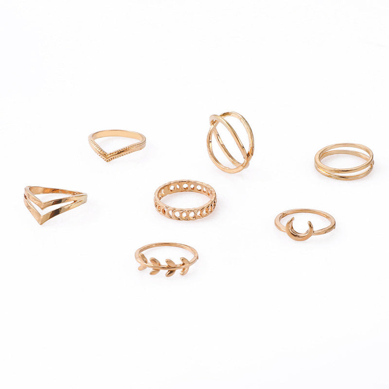 Beautiful Gold Set with Unique Style