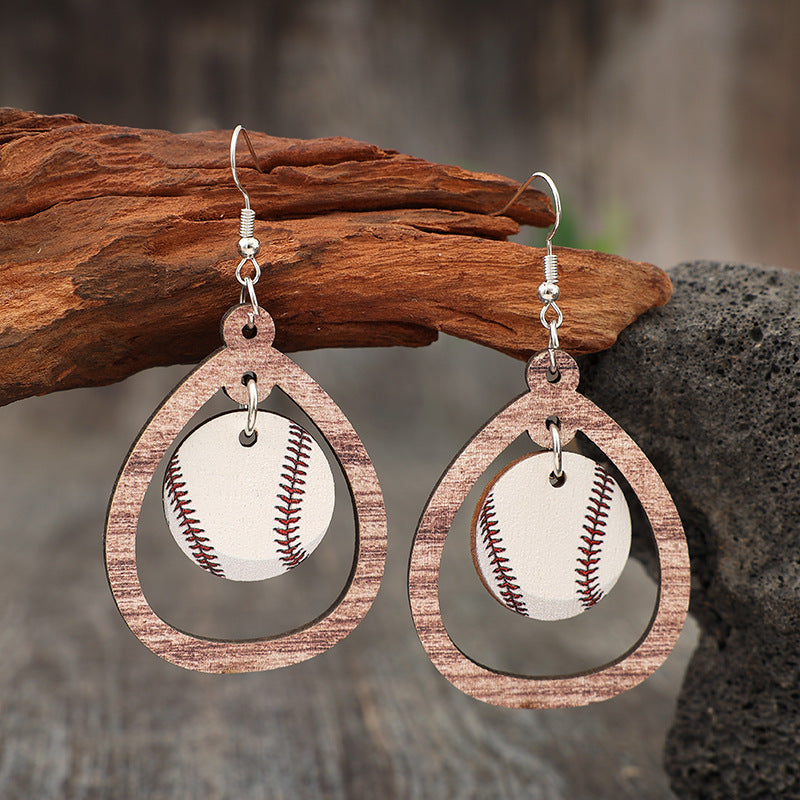 Charming Earring for Any Occasion