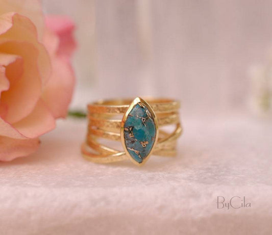 Beautiful Gold Ring with Unique Style