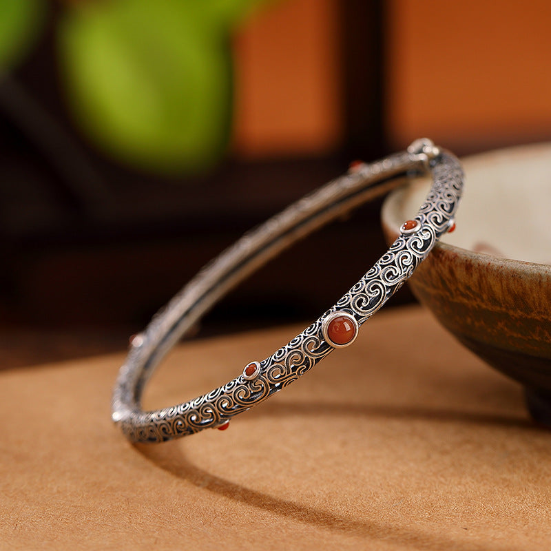 Classic Bracelet with Timeless Appeal