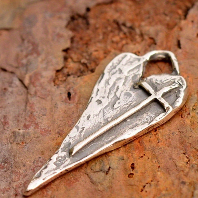 Charming Silver Necklace for Any Occasion