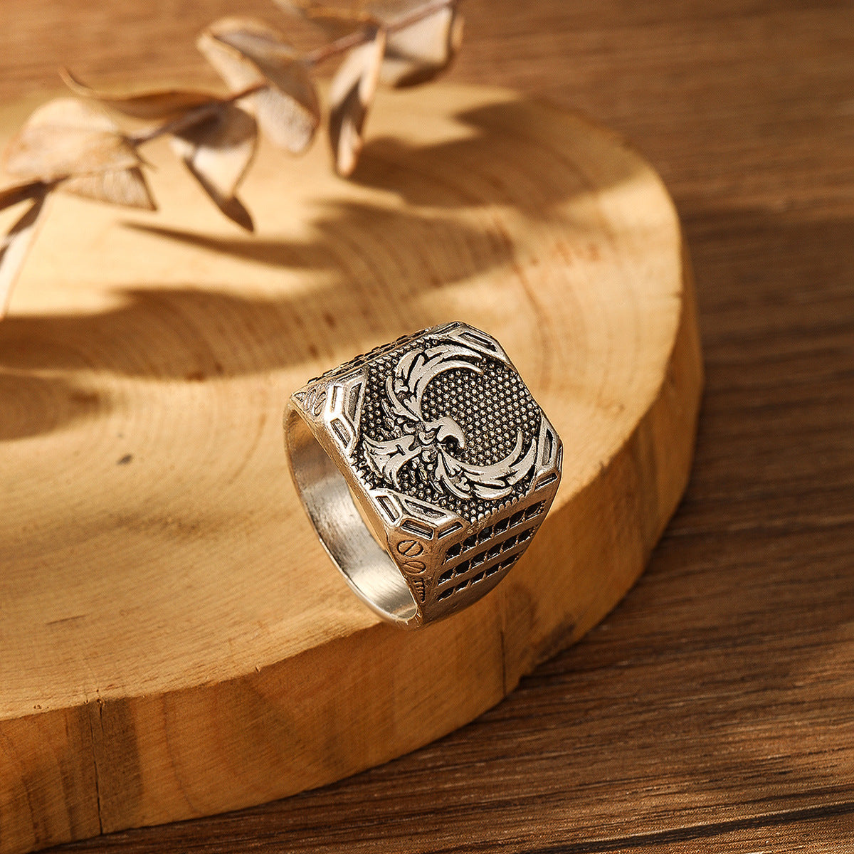 Beautiful Ring with Unique Style