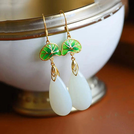 Elegant Silver Earring for Every Occasion
