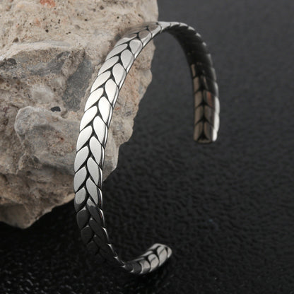 Romantic Bracelet for Special Moments