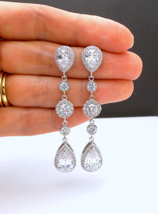 Romantic Earring for Special Moments