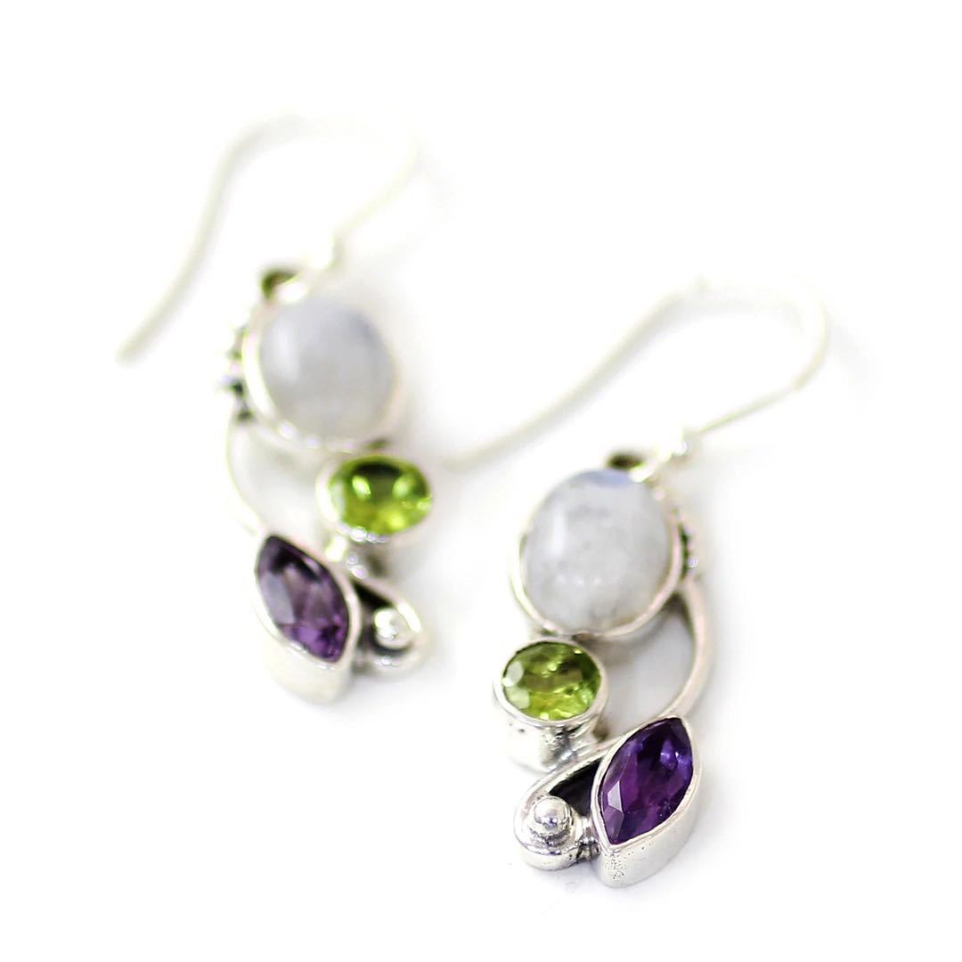 Romantic Earring for Special Moments