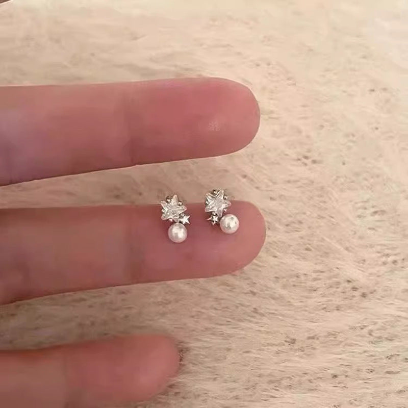 Stunning Pearl Earring for Daily Wear