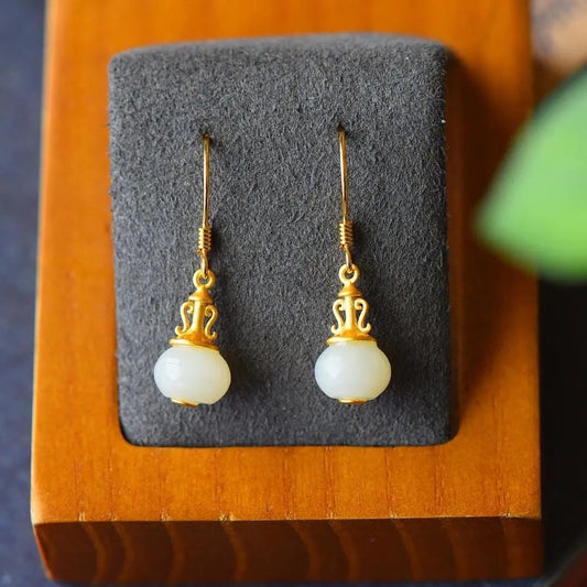 Elegant Silver Earring for Every Occasion