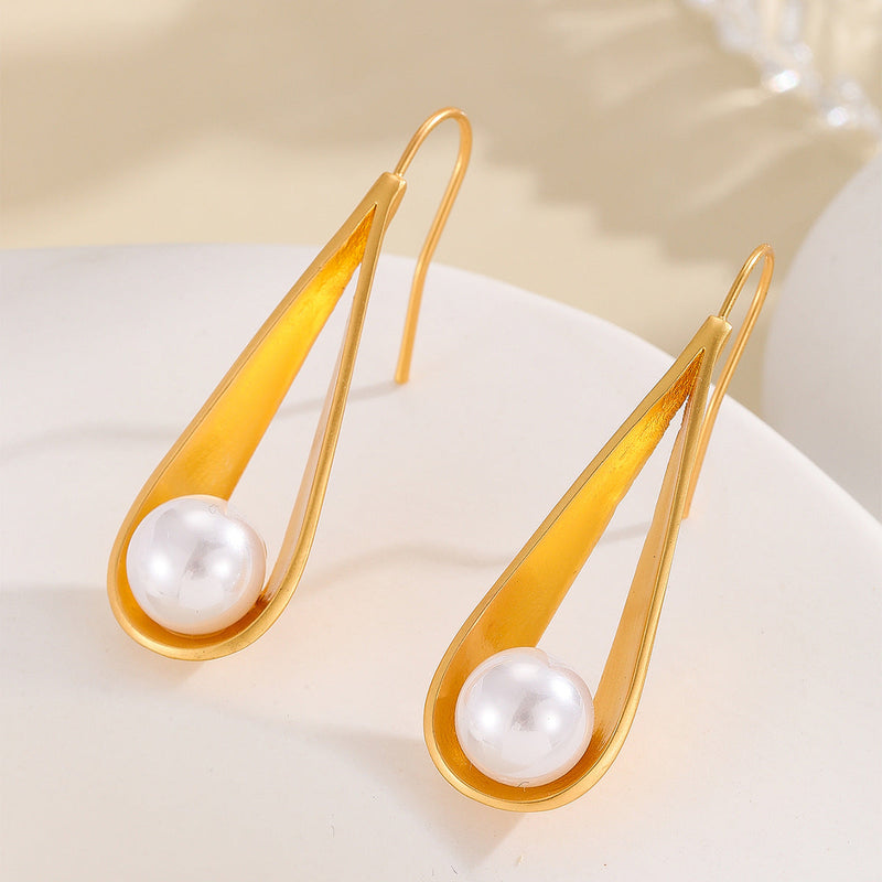 Elegant Pearl Earring for Every Occasion