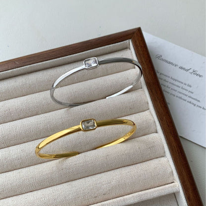 Romantic Bracelet for Special Moments