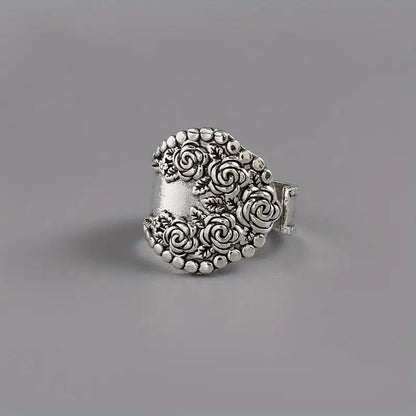 Classic Ring with Timeless Appeal