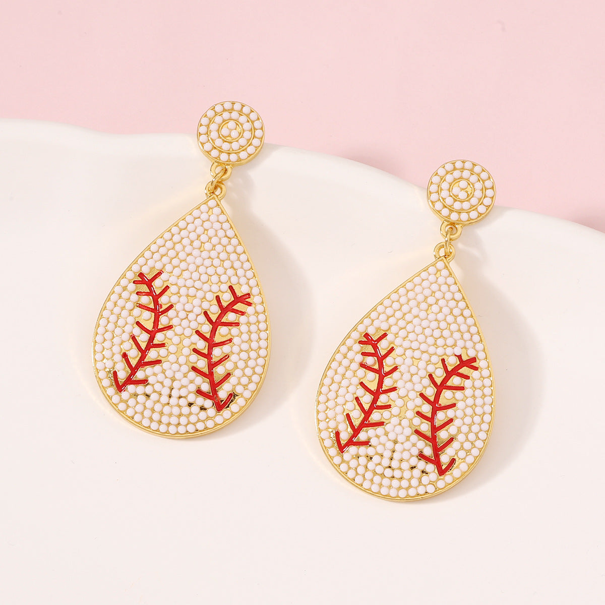 Charming Pearl Earring for Any Occasion