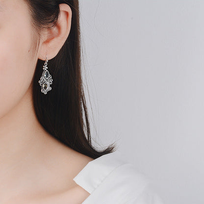 Classic Earring with Timeless Appeal