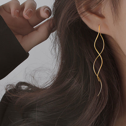 Charming Earring for Any Occasion