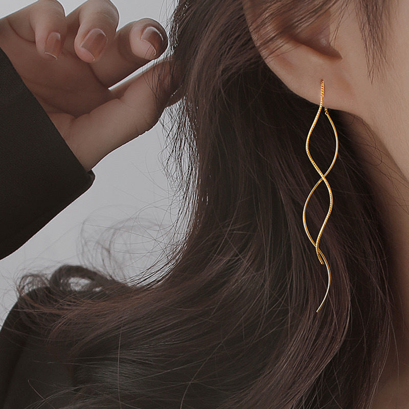 Charming Earring for Any Occasion