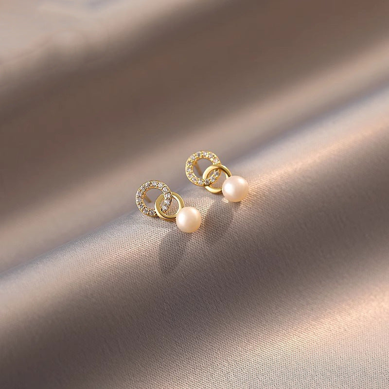 Elegant Pearl Earring for Every Occasion