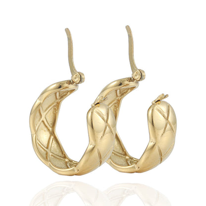 Delicate Artisan Gold Earring