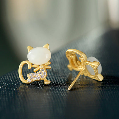 Romantic Gold Earring for Special Moments