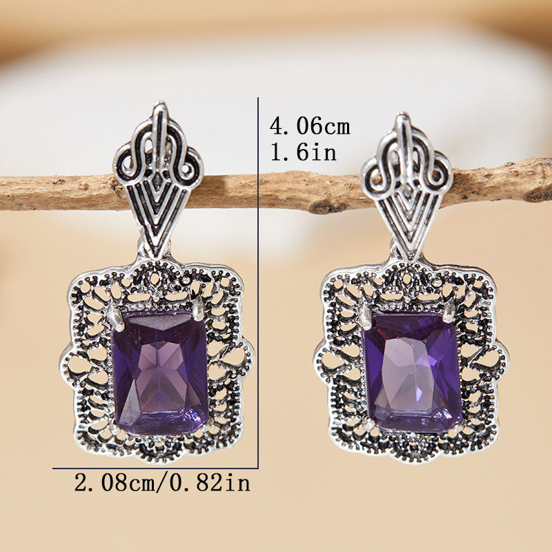 Classic Earring with Timeless Appeal