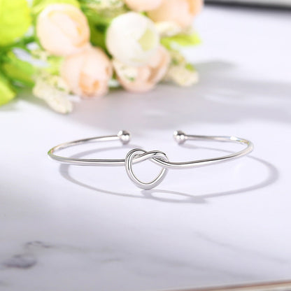 Beautiful Bracelet with Unique Style