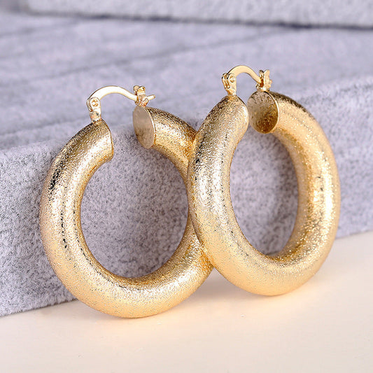 Charming Piece for Any Occasion