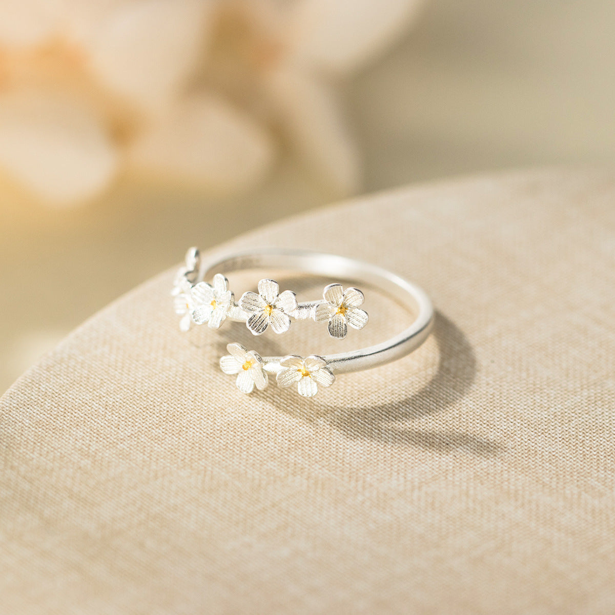 Stunning Ring for Daily Wear