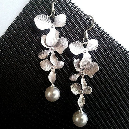 Elegant Silver Set for Every Occasion