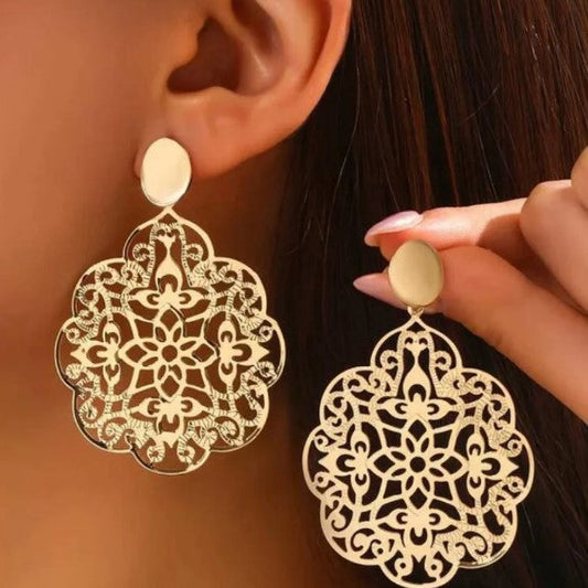Vintage Handmade Earring
