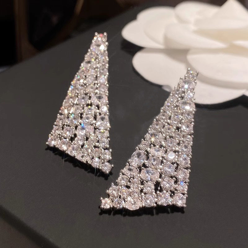 Beautiful Earring with Unique Style
