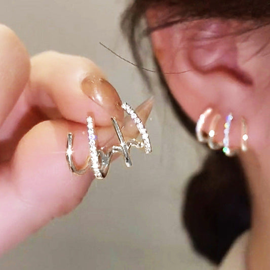 Charming Earring for Any Occasion