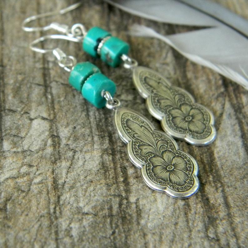 Romantic Earring for Special Moments