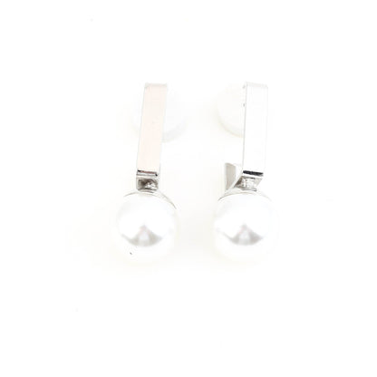 Romantic Pearl Earring for Special Moments
