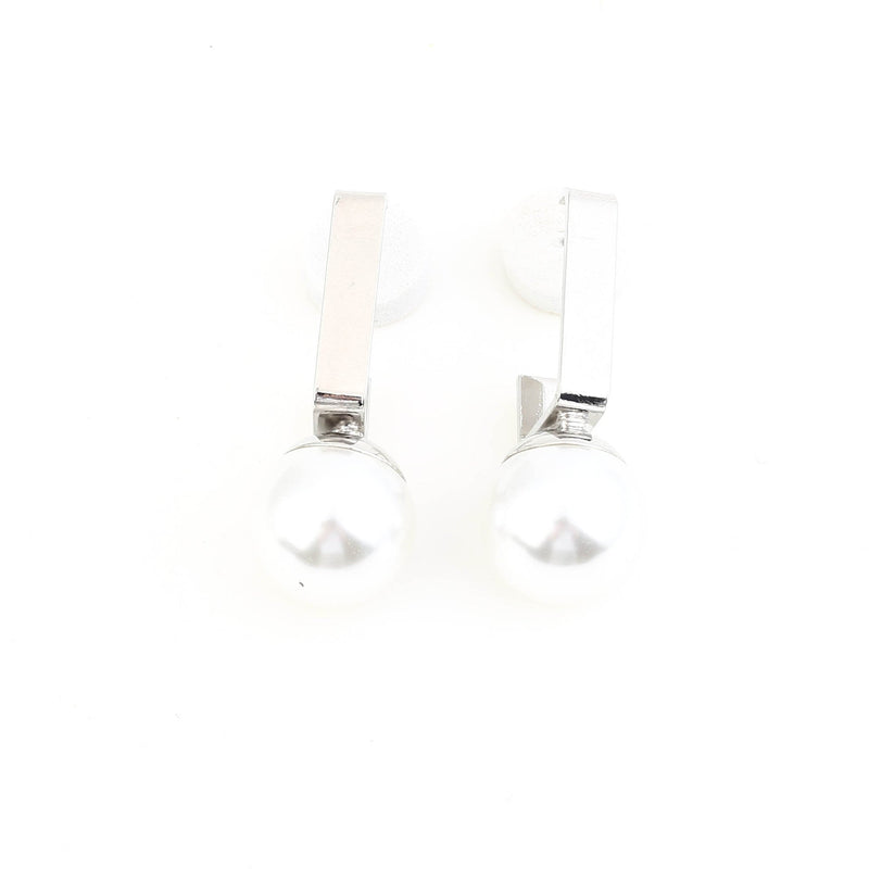Romantic Pearl Earring for Special Moments