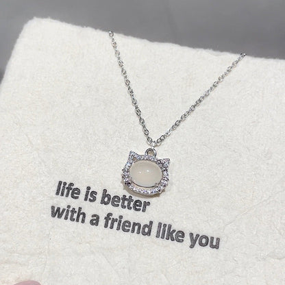 Charming Piece for Any Occasion