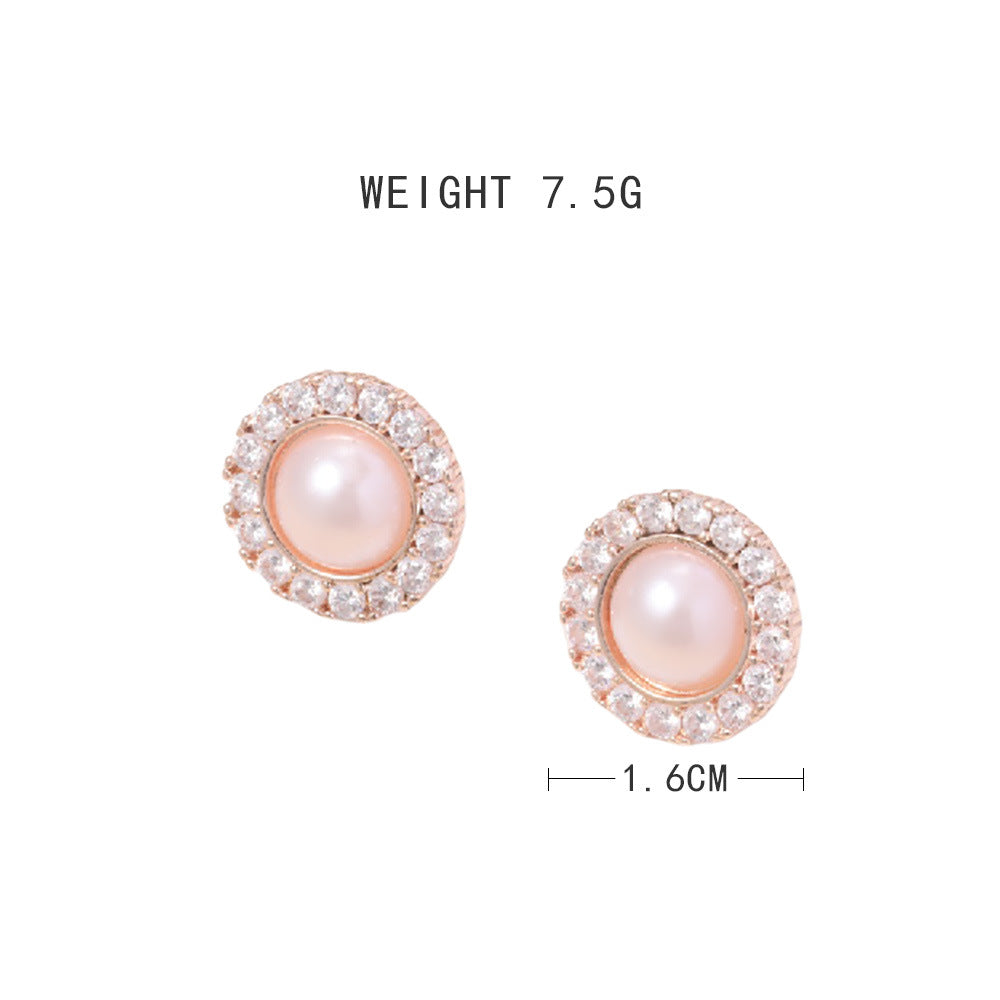 Beautiful Pearl Earring with Unique Style