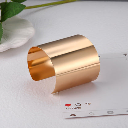 Delicate Artisan Gold Bracelet