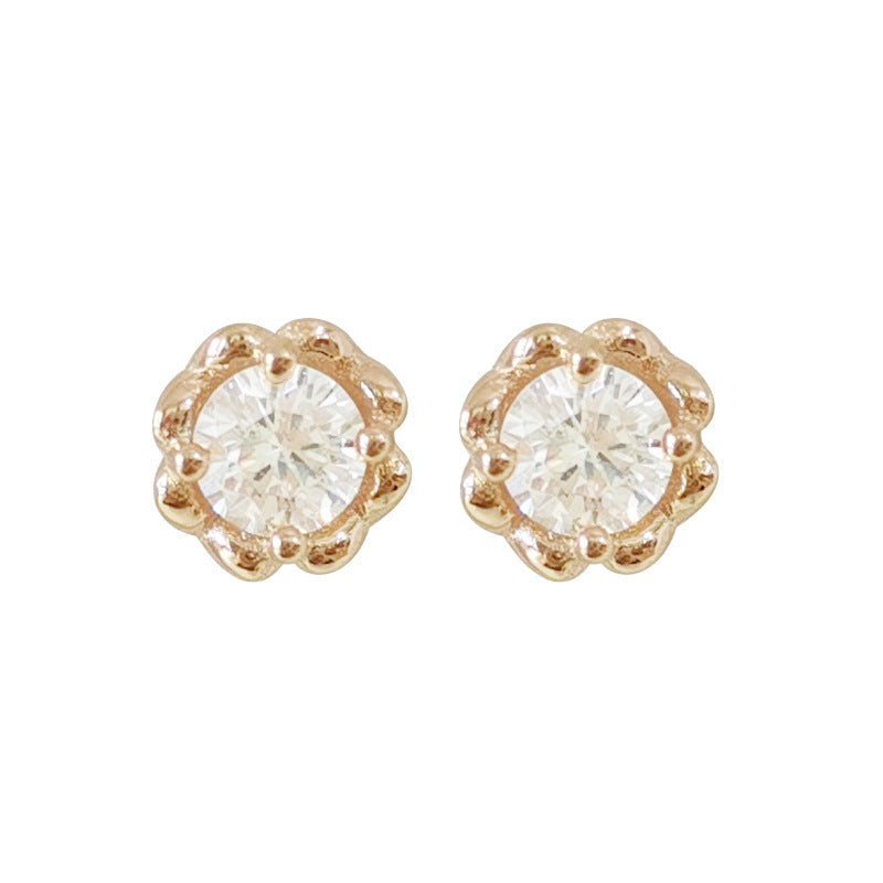 Charming Earring for Any Occasion