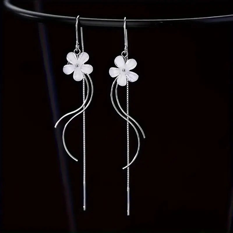 Romantic Earring for Special Moments